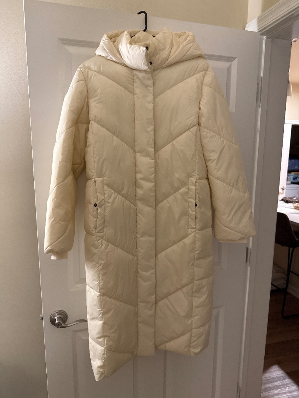 Long puffer jacket